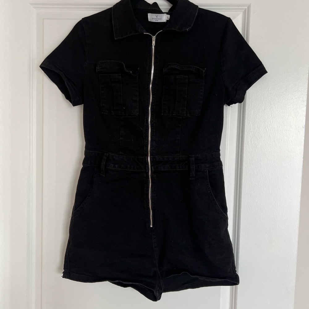 Windsor Black Short Sleeve Romper